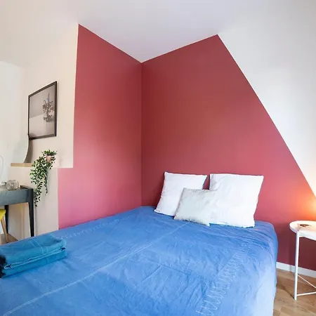 180 M2 - 2 Independent - Metro 7 *