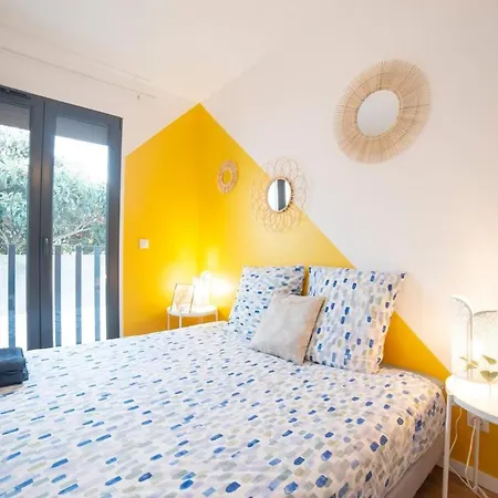 Apartamento 180 M2 - 2 Independent - Metro 7 *